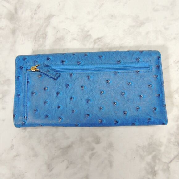 Buxton Women's Blue Leather Embossed Wallet - Picture 5 of 10